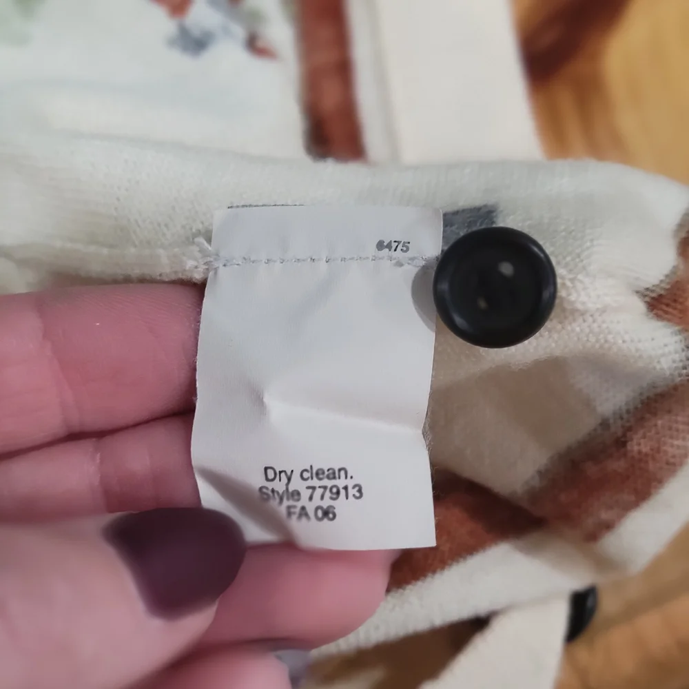 J. Crew Cream Horse/Equestrian Vintage HTF Rare Cardigan Size Med. 100% Wool - Picture 9 of 9